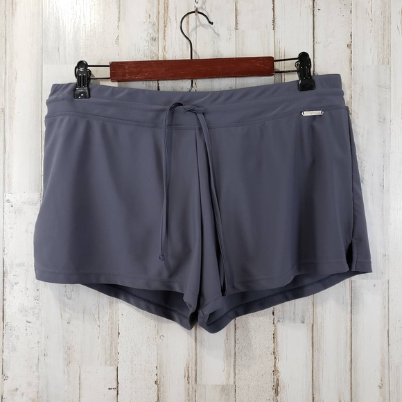 zeroxposur shorts womens